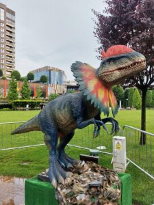 Lumea dinozaurilor