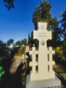 Mormântul lui George Topârceanu - Iași